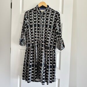 Tuckernuck blue and off-white Patterned Dress